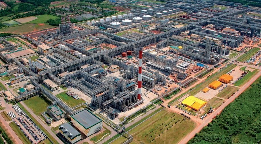 Torres de proceso del complejo petroquímico TANECO